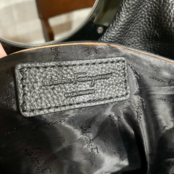 Designer inspired  Salvatorrre Ferragamo hobo bag - Picture 12 of 14